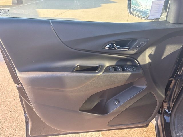 Used 2022 Chevrolet Equinox LT FWD image 11
