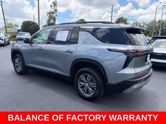 Used 2025 Chevrolet Traverse LT AWD/4WD image 4