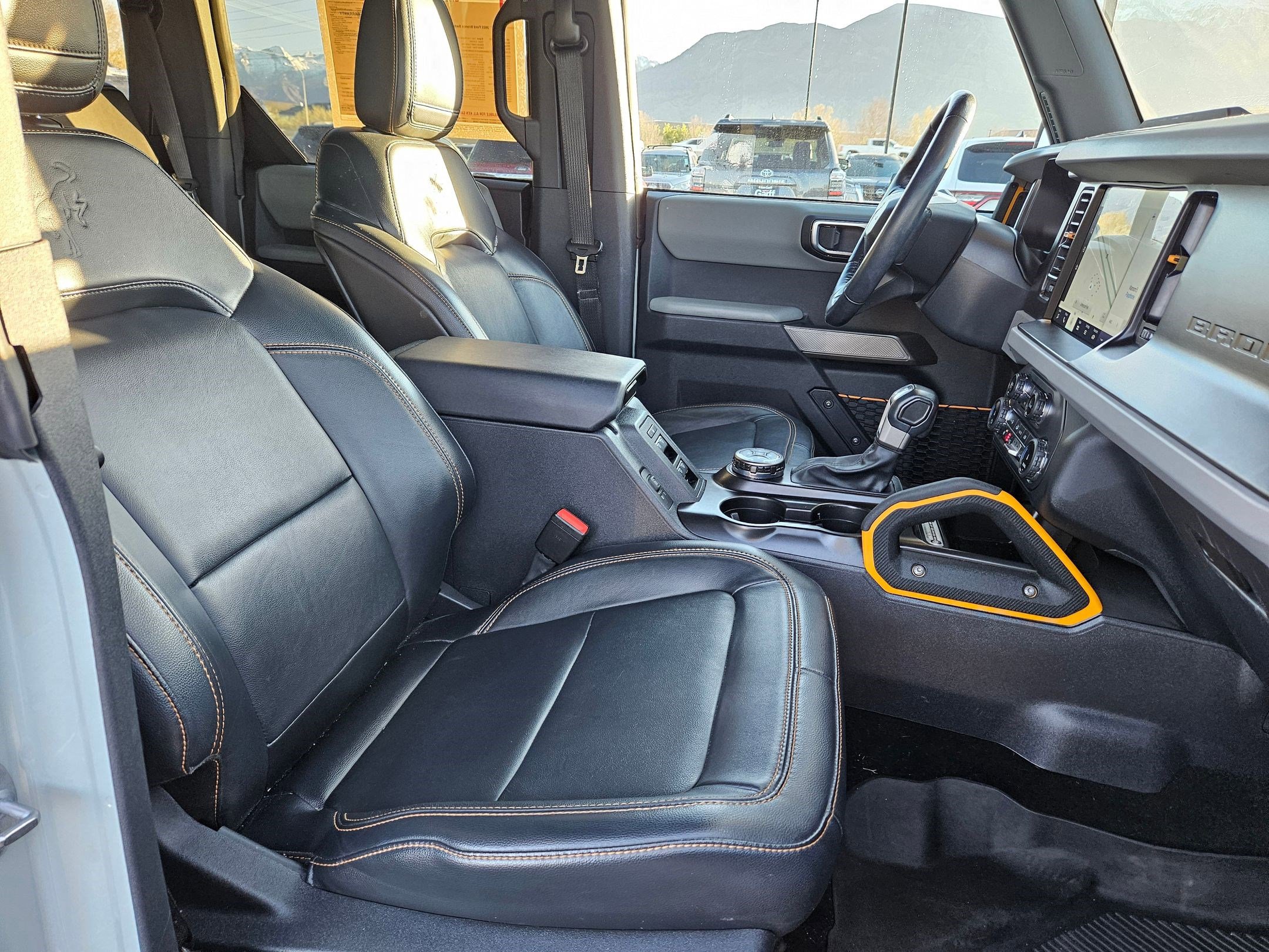 Used 2022 Ford Bronco Badlands image 34