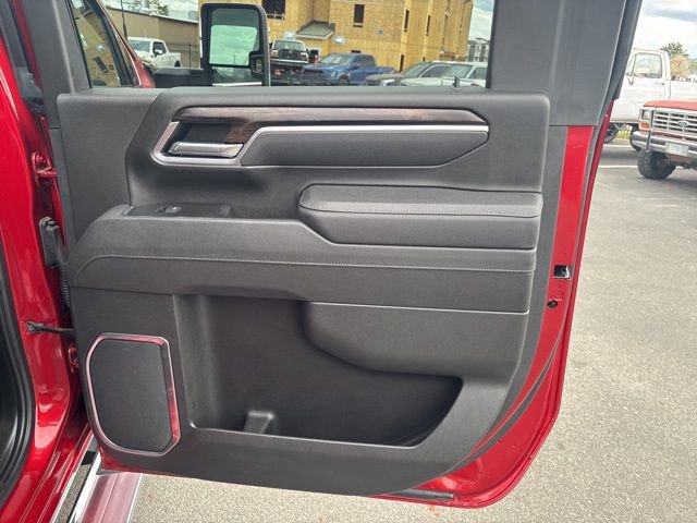 Used 2025 GMC Sierra 3500 SLT w/ SLT Premium Package AWD/4WD image 32