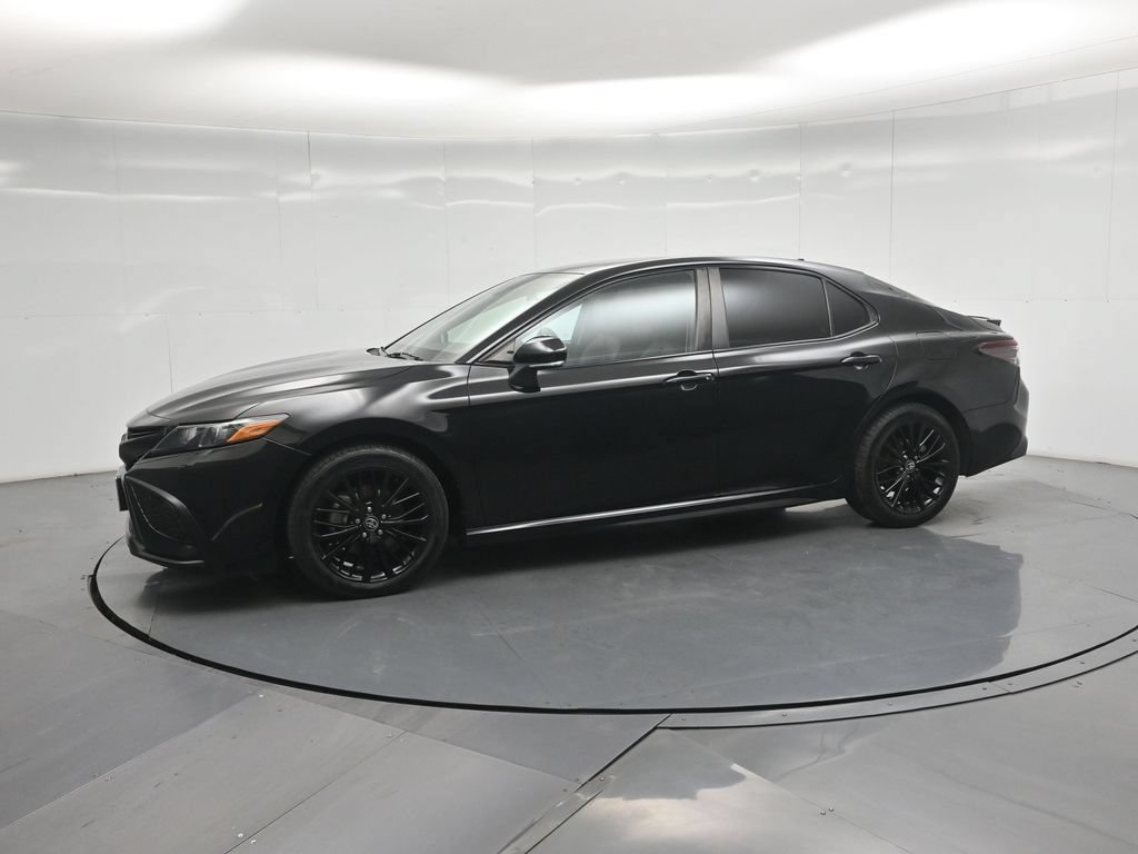 Used 2021 Toyota Camry SE w/ Convenience Package FWD image 27