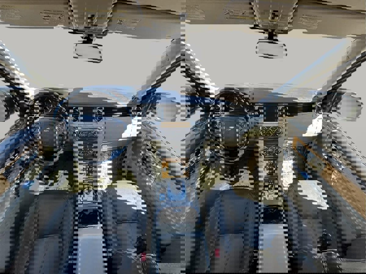 Used 2014 Land Rover LR4 HSE LUX image 20