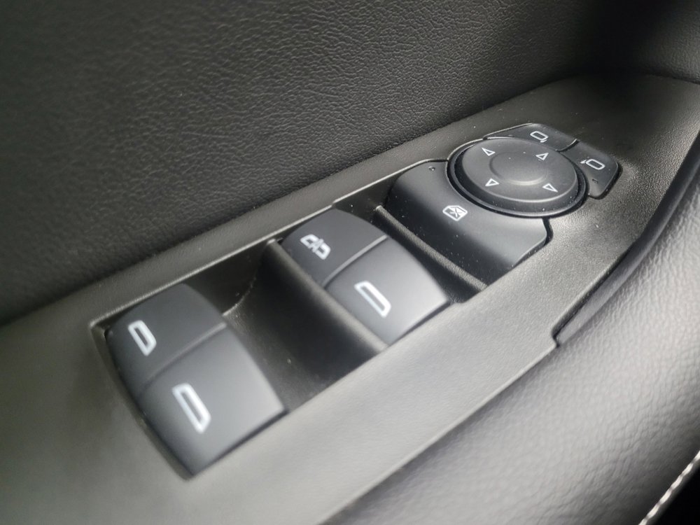 Used 2024 Chevrolet Blazer LT w/ Convenience Package FWD image 27