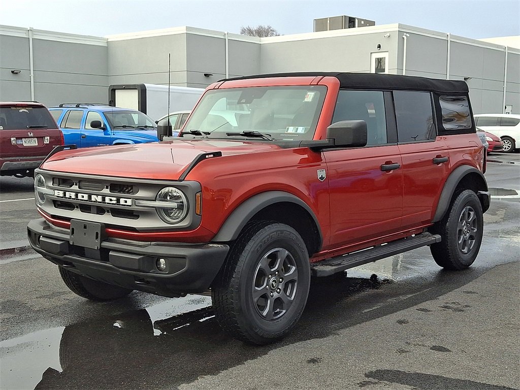 Used 2023 Ford Bronco Big Bend image 3