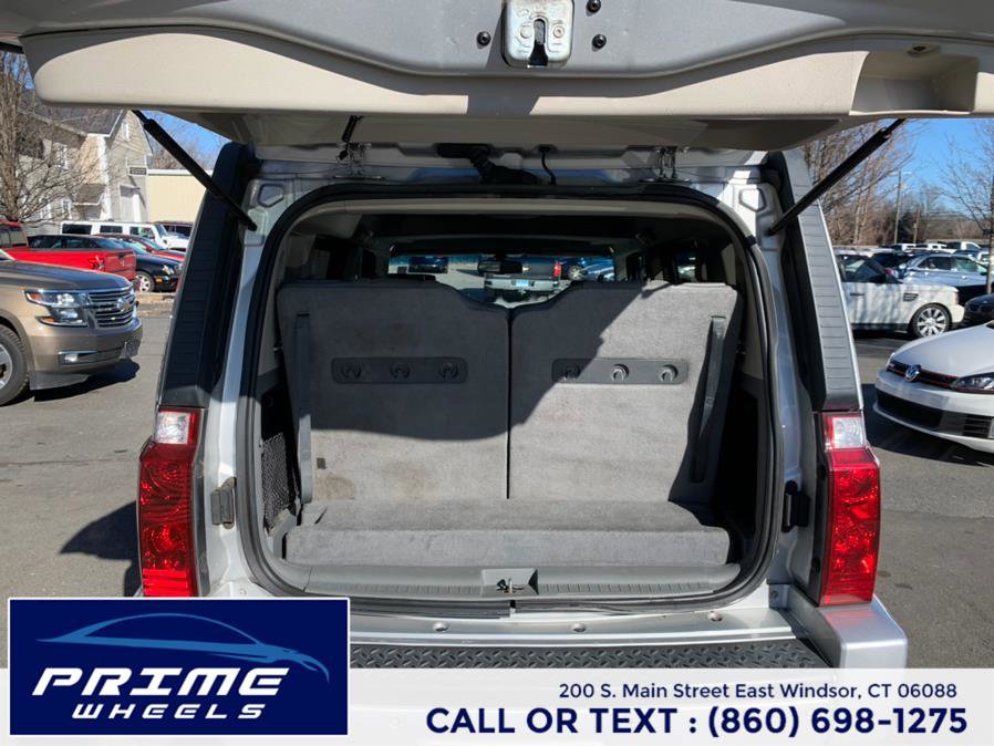 Used 2007 Jeep Commander Sport image 14