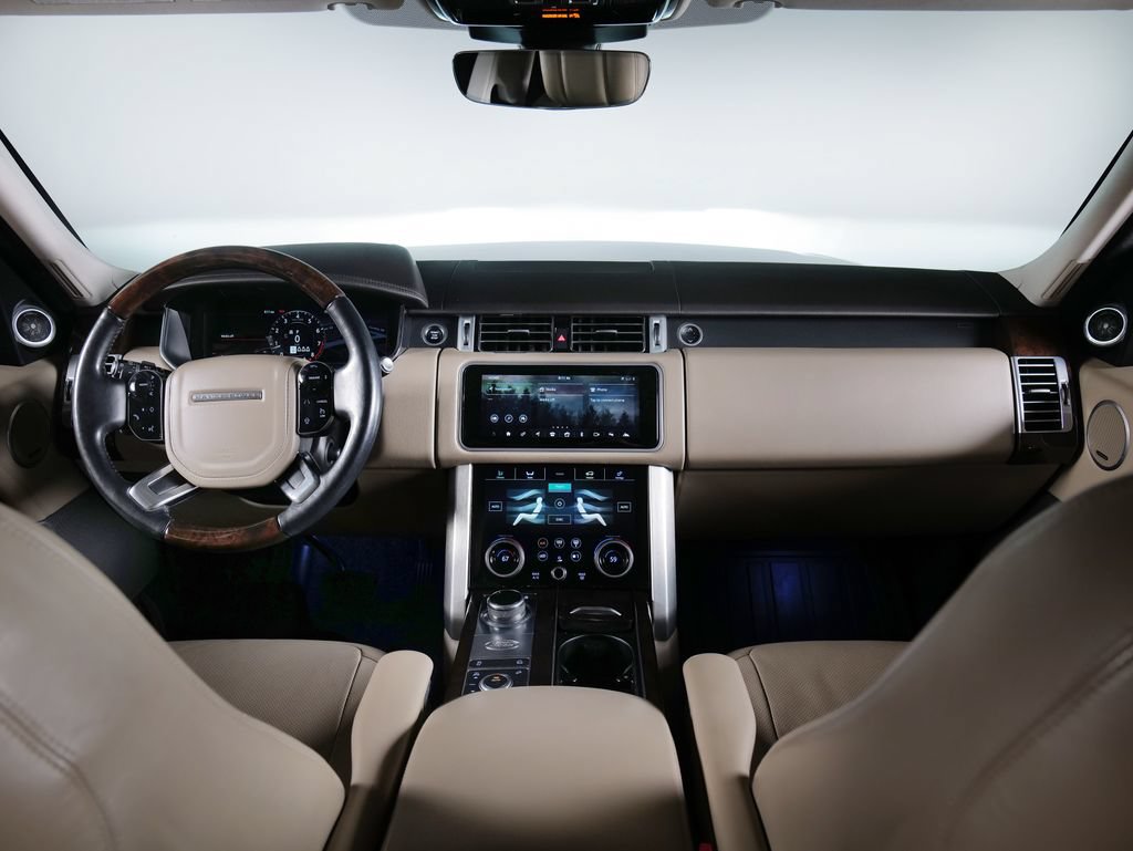 Used 2020 Land Rover Range Rover HSE AWD/4WD image 4