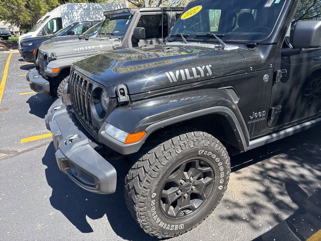 Certified 2022 Jeep Gladiator Willys AWD/4WD image 3