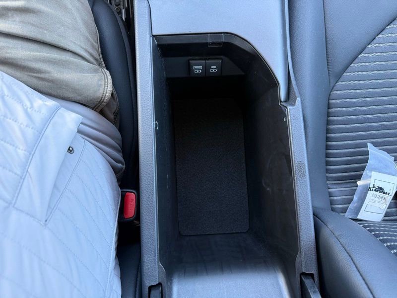 Certified 2023 Toyota Camry SE image 28