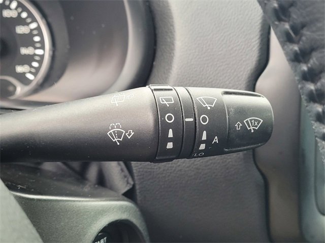 Used 2021 Jeep Renegade Latitude w/ Convenience Group image 17