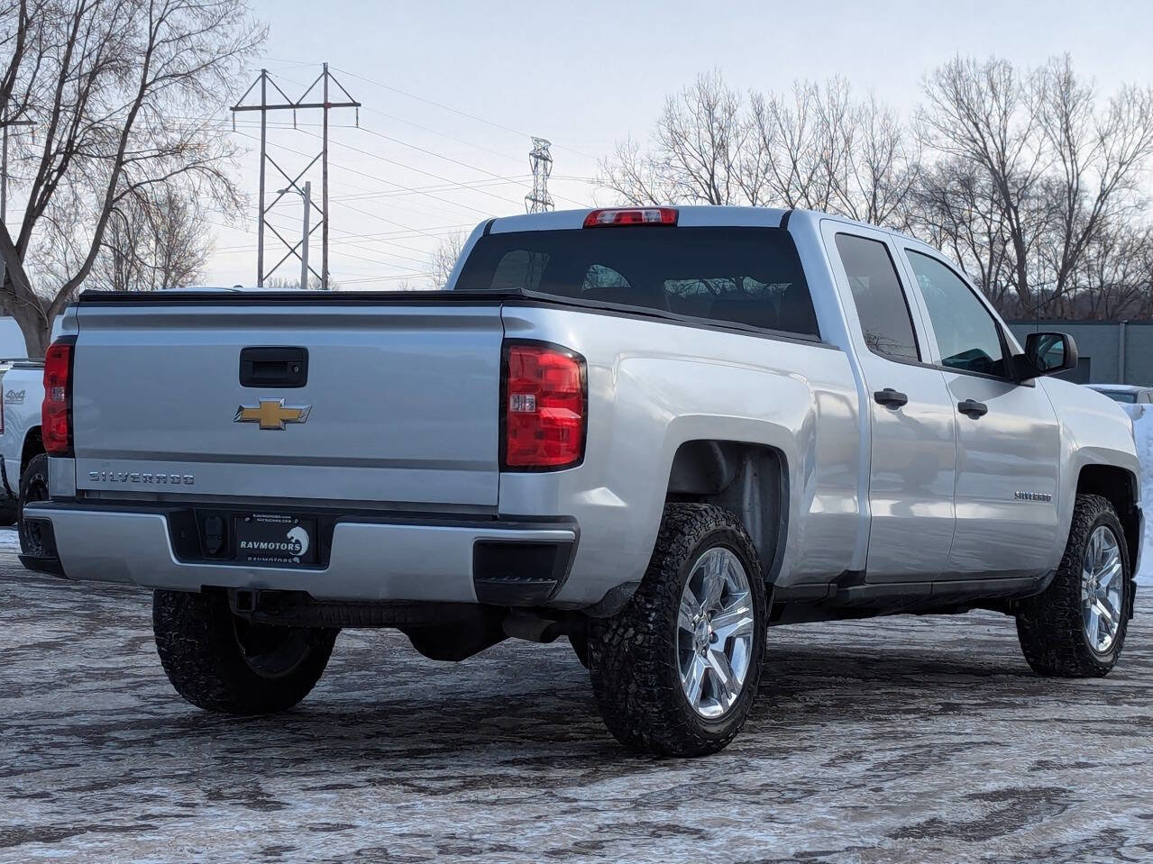 Used 2017 Chevrolet Silverado 1500 Custom w/ Custom Convenience Package image 8