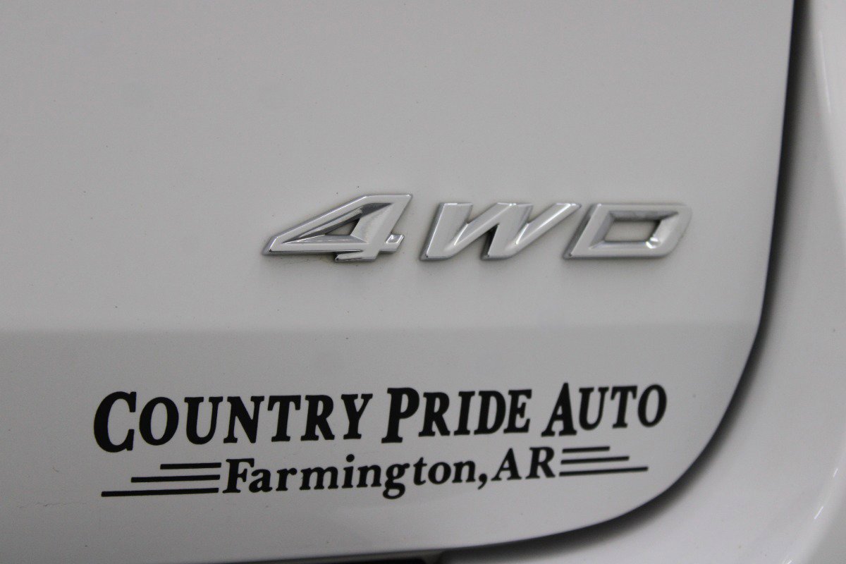 Used 2021 Ford Explorer XLT w/ Equipment Group 202A AWD/4WD image 34