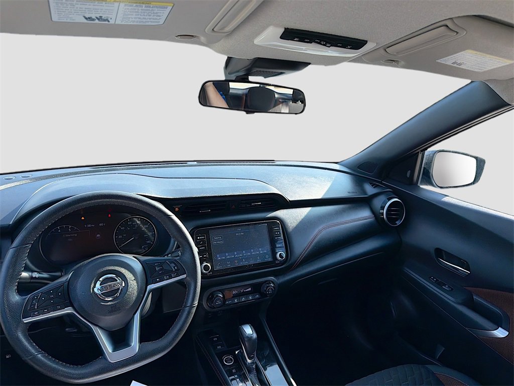 Used 2021 Nissan Kicks SR w/ Exterior Package image 23