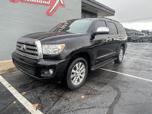 Used 2016 Toyota Sequoia Limited image 2