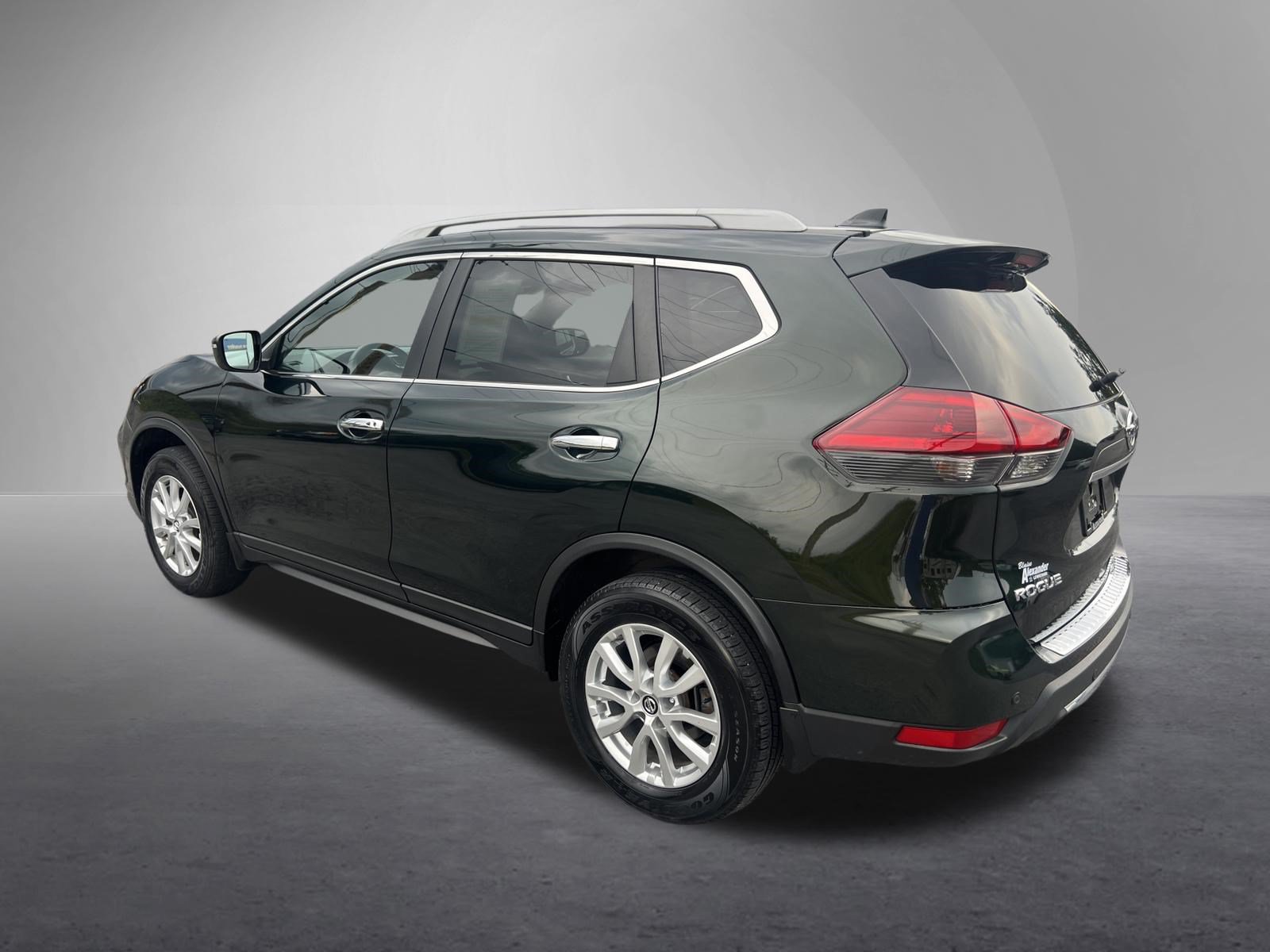 Used 2019 Nissan Rogue SV AWD/4WD image 6