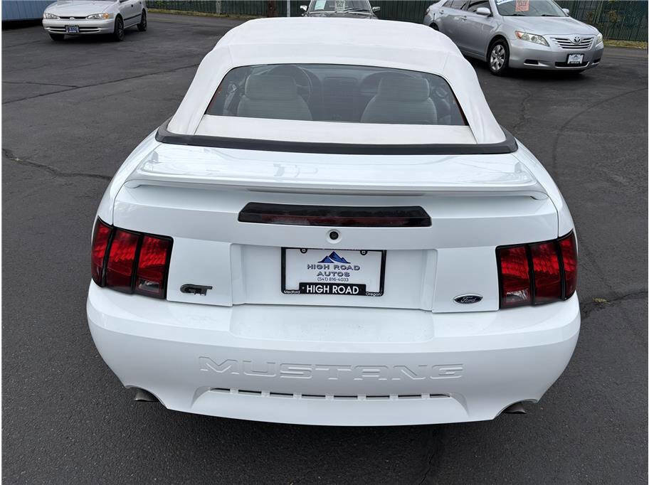 Used 1999 Ford Mustang GT image 4