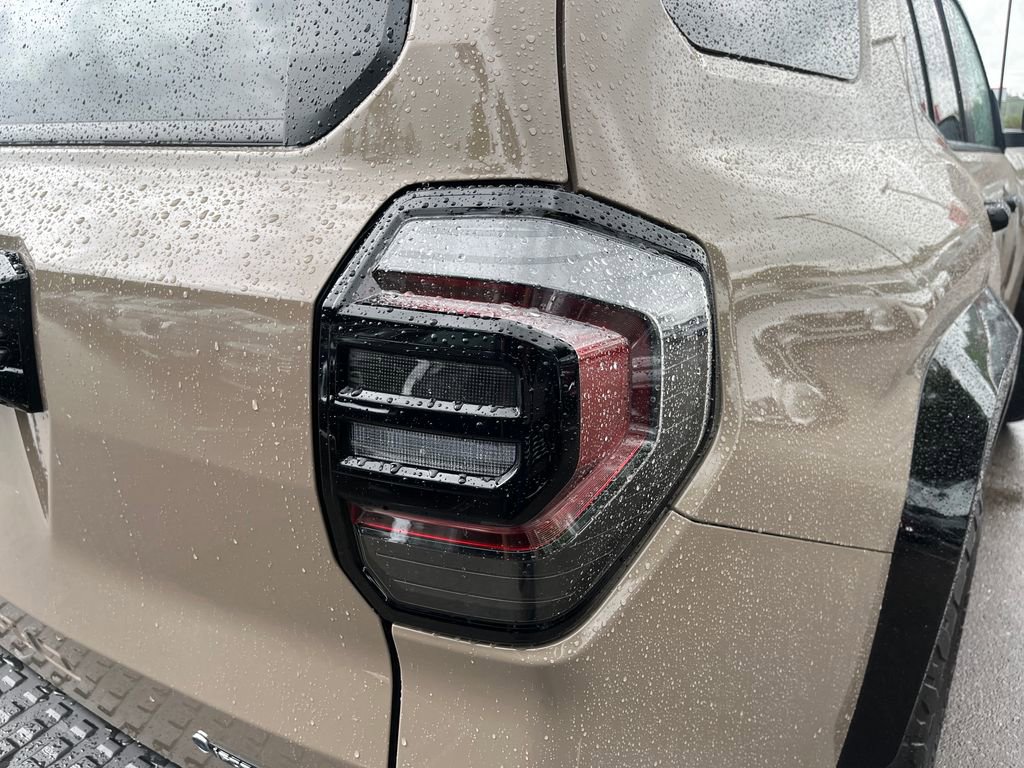 Used 2025 Toyota 4Runner TRD Pro AWD/4WD image 47