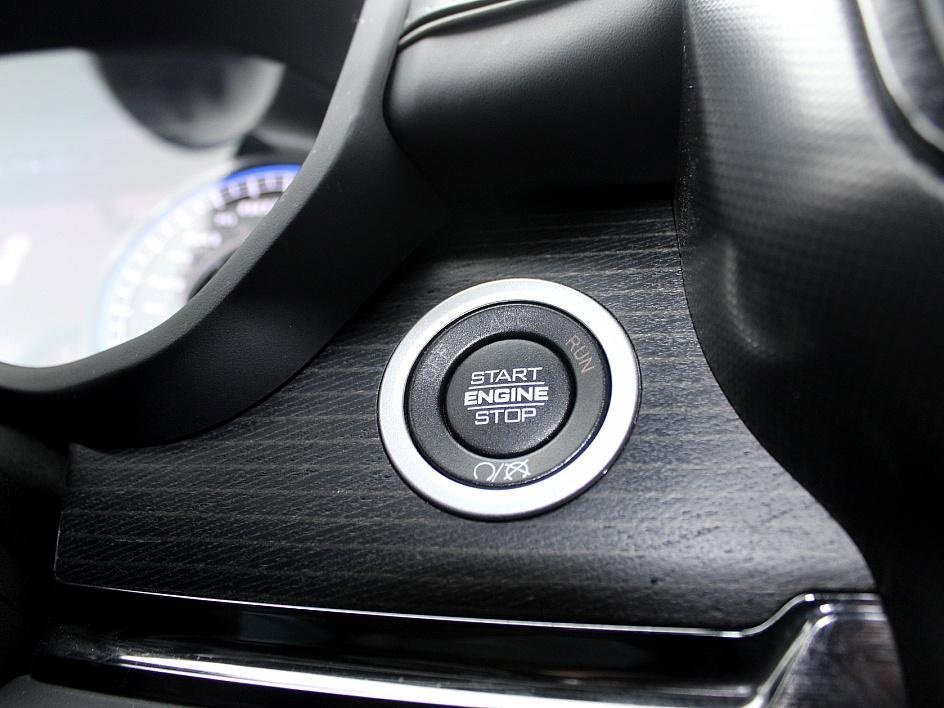 Used 2022 RAM 3500 Limited image 16