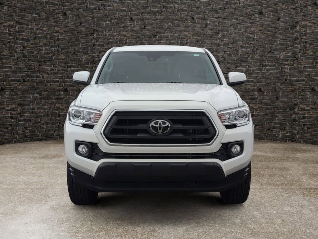 Used 2023 Toyota Tacoma SR5 RWD image 4