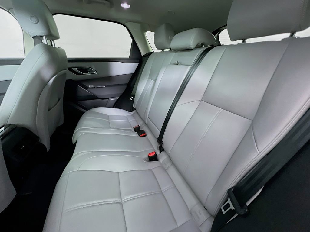 Used 2025 Land Rover Range Rover Velar Dynamic SE AWD/4WD image 26