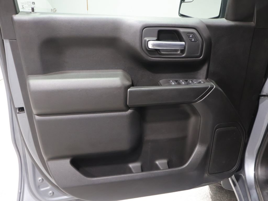 Used 2021 Chevrolet Silverado 1500 Custom Trail Boss AWD/4WD image 12