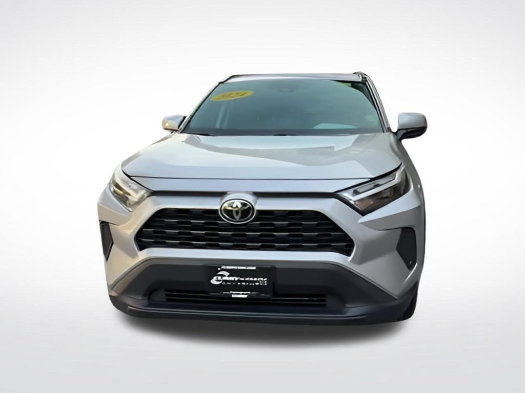 Used 2024 Toyota RAV4 XLE w/ Convenience Package AWD/4WD image 3