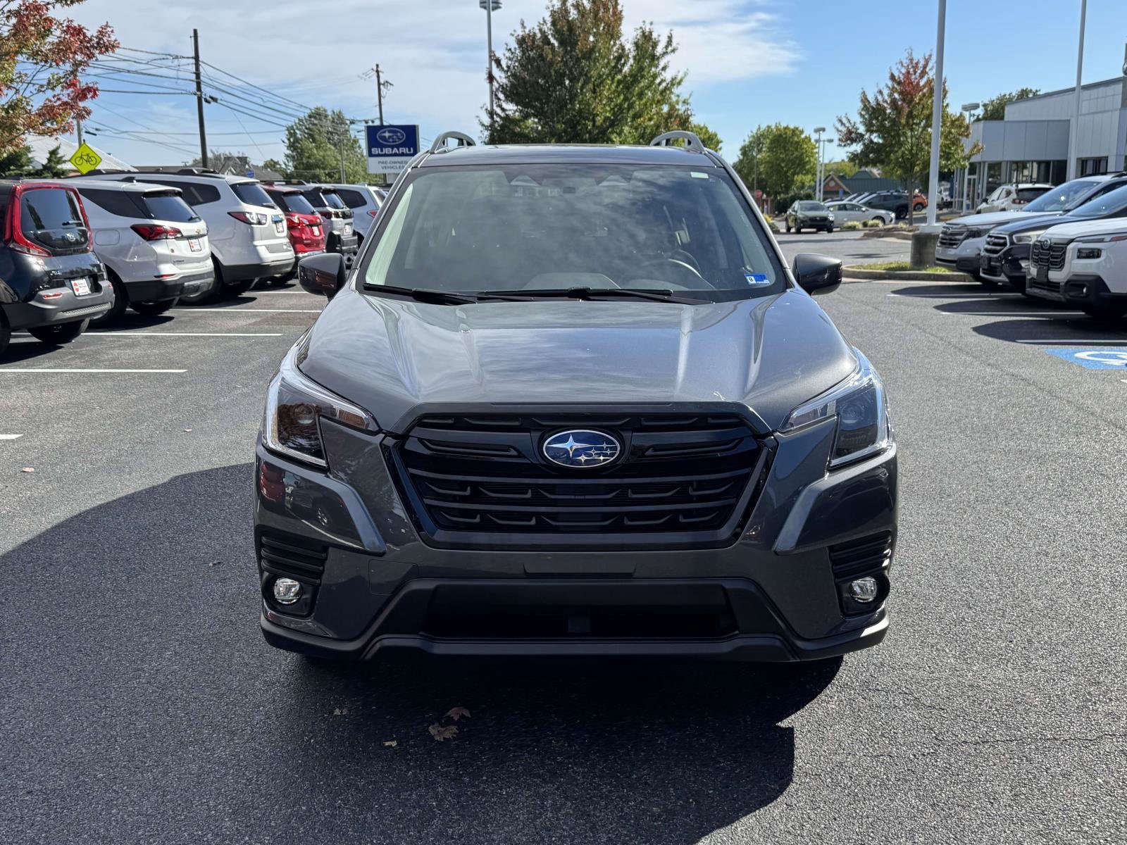 Used 2024 Subaru Forester Premium AWD/4WD image 6