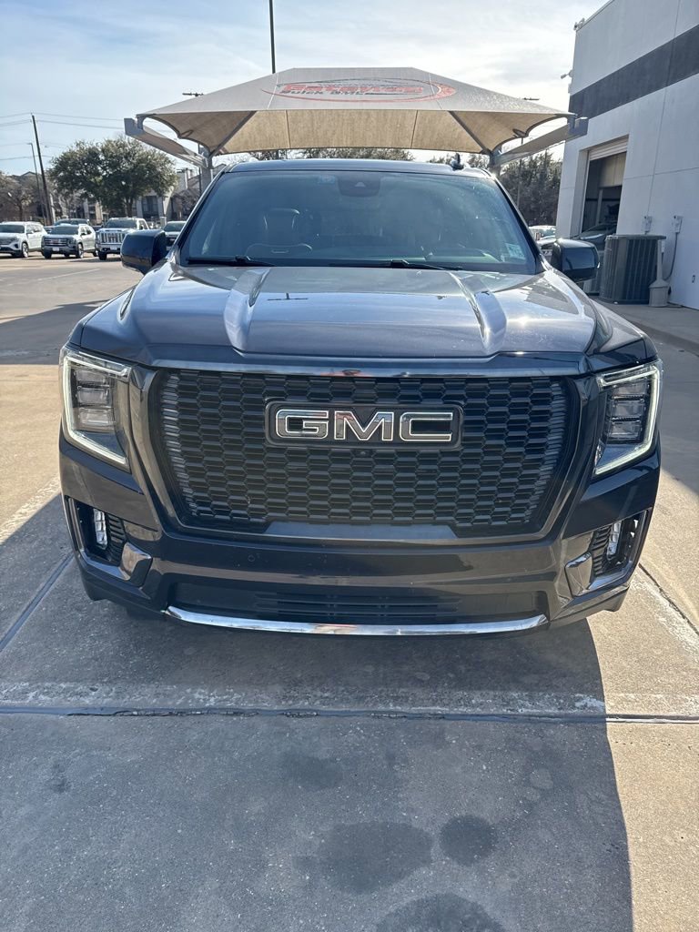 Used 2023 GMC Yukon XL Denali Ultimate image 6