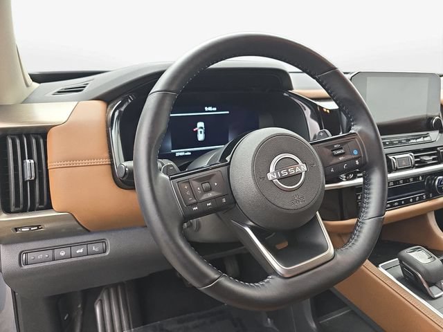 Used 2025 Nissan Pathfinder Platinum w/ Cargo Package FWD image 16