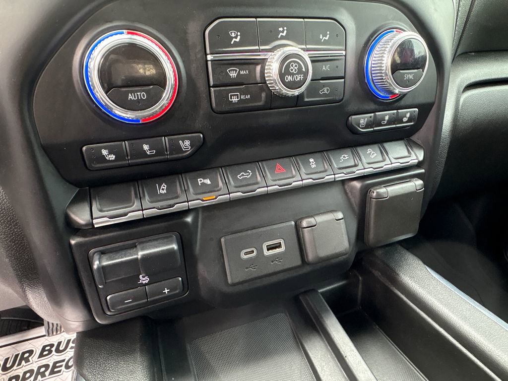 Used 2020 GMC Sierra 2500 SLT w/ SLT Premium Plus Package image 26