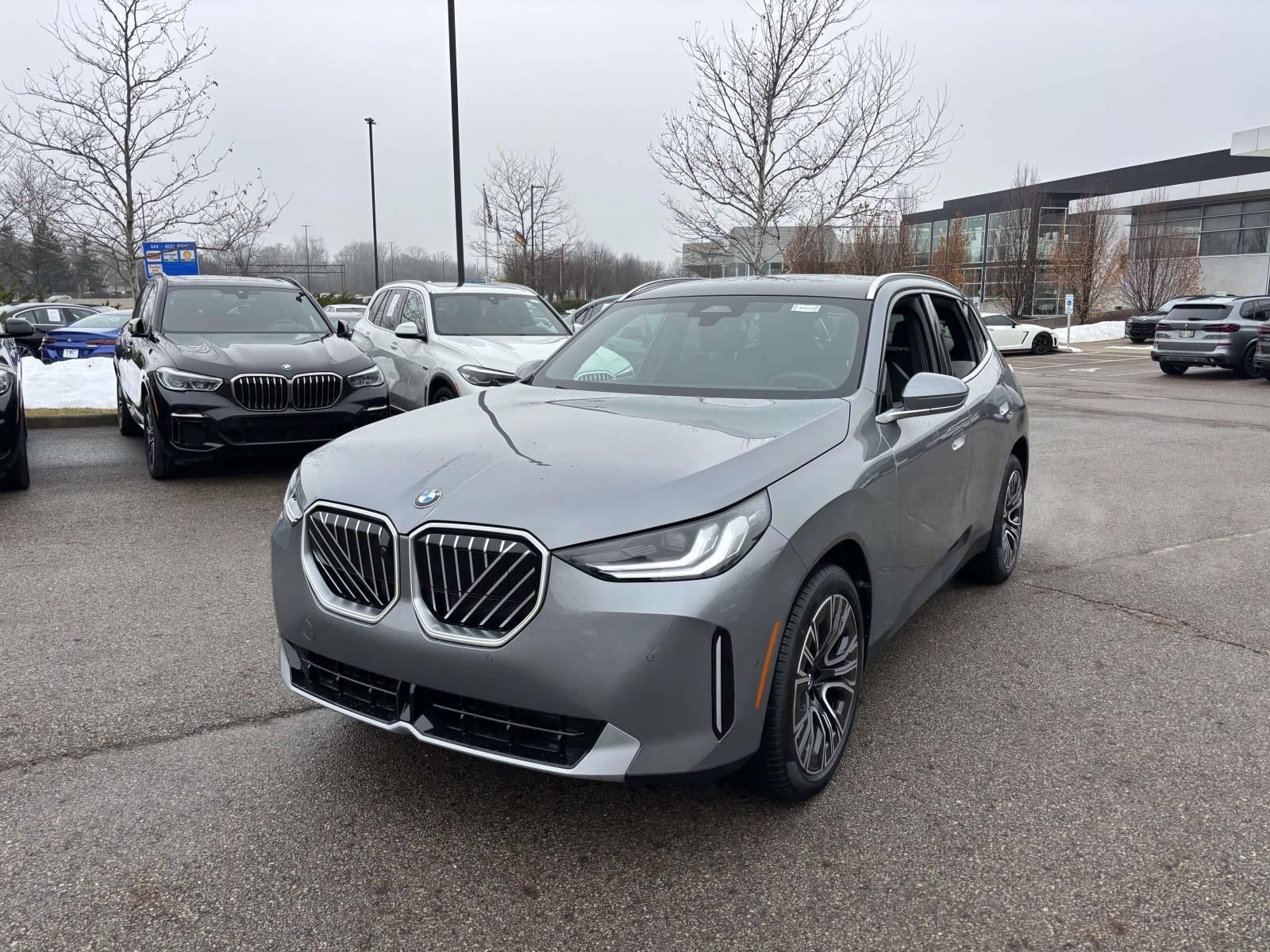 New 2026 BMW X3 xDrive30 w/ Premium Package AWD/4WD image 3
