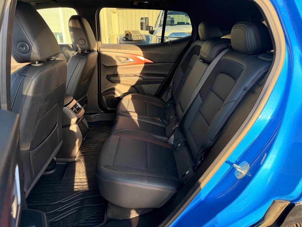 Used 2025 Chevrolet Equinox EV RS image 15