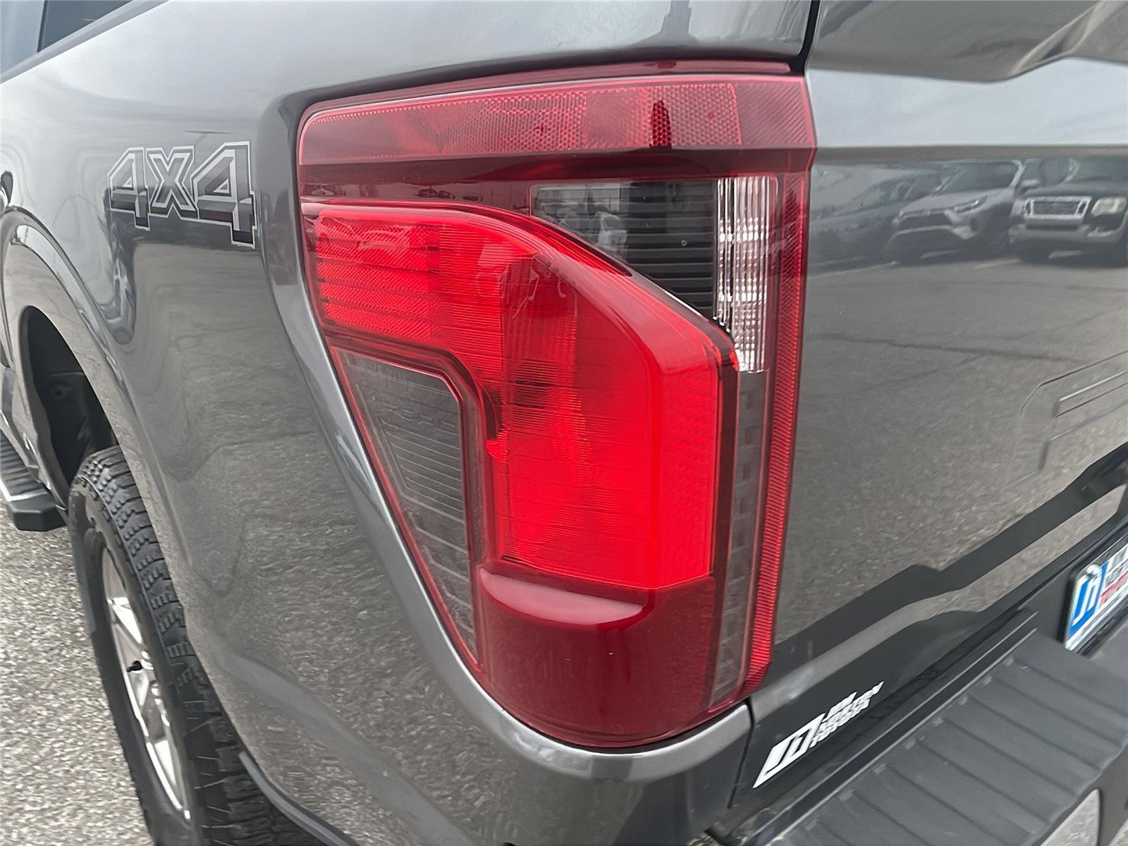 Used 2024 Ford F150 XLT w/ Mobile Office Package image 11