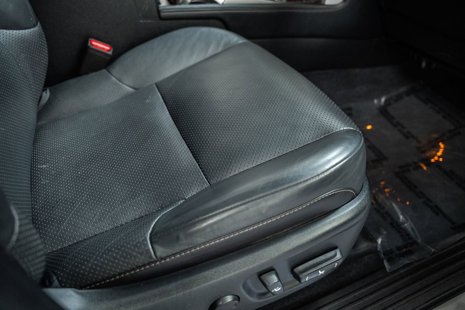 Used 2017 Lexus GX 460 Luxury w/ Sport Design Package image 44