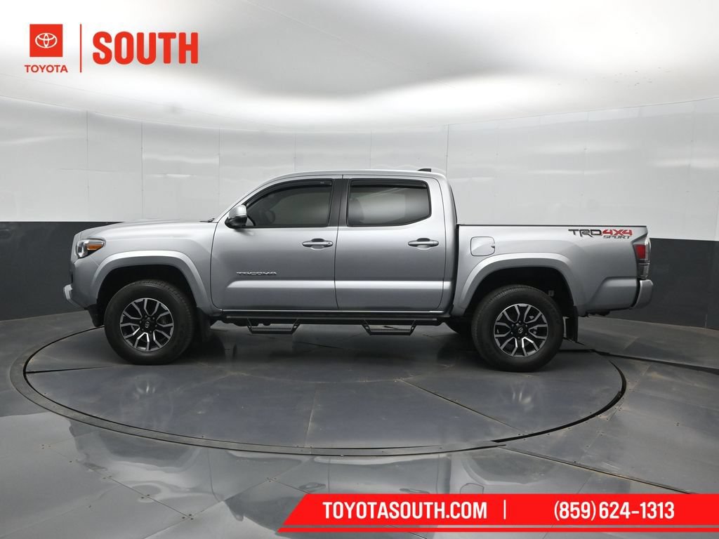 Used 2023 Toyota Tacoma TRD Sport AWD/4WD image 7