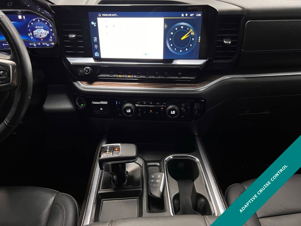 Used 2022 Chevrolet Silverado 1500 LTZ image 2