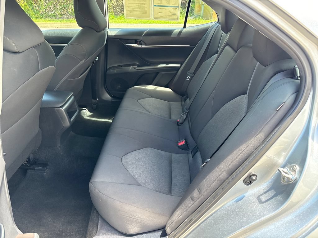 Used 2024 Toyota Camry LE FWD image 28