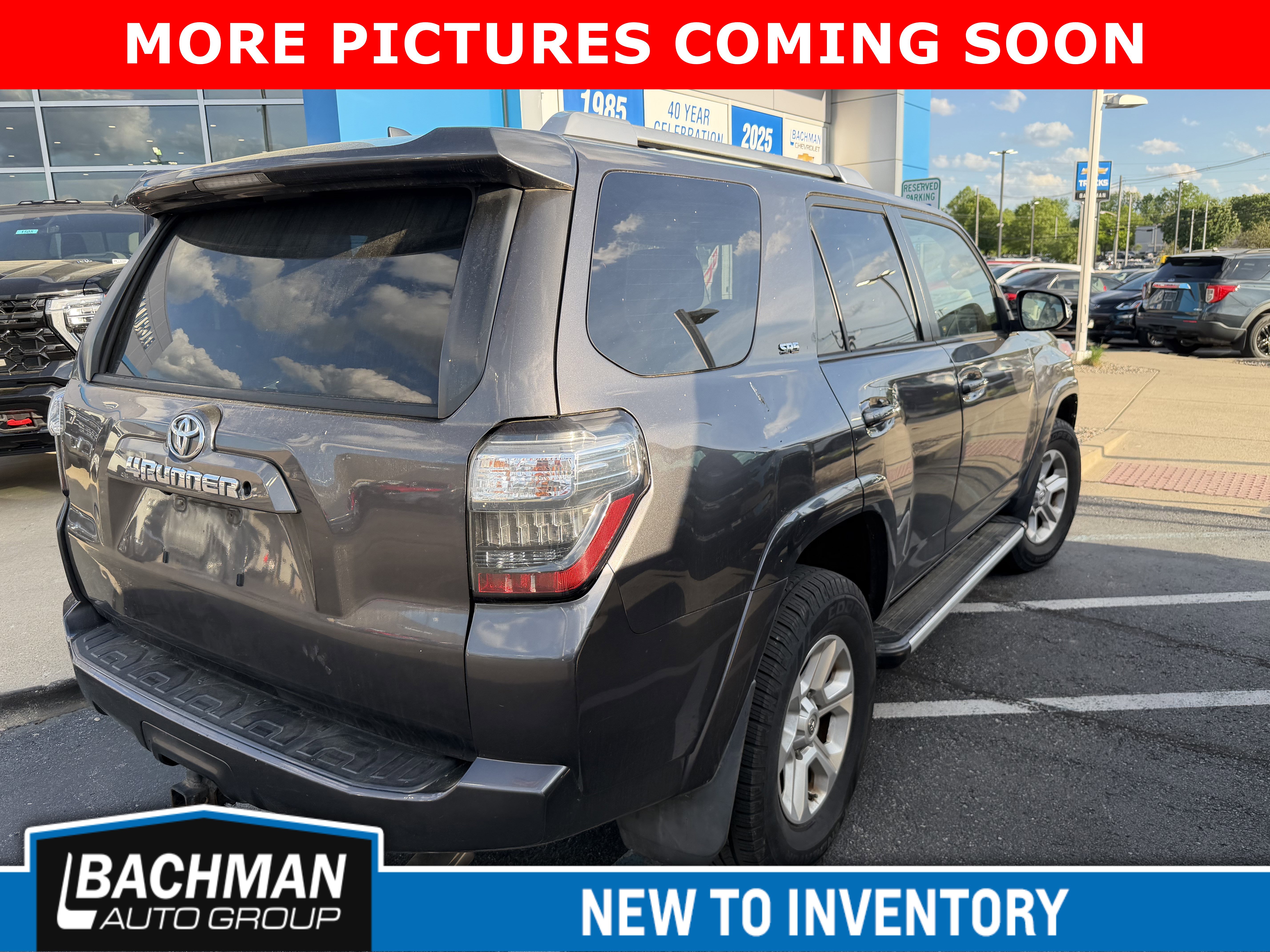 Used 2017 Toyota 4Runner SR5 Premium image 5