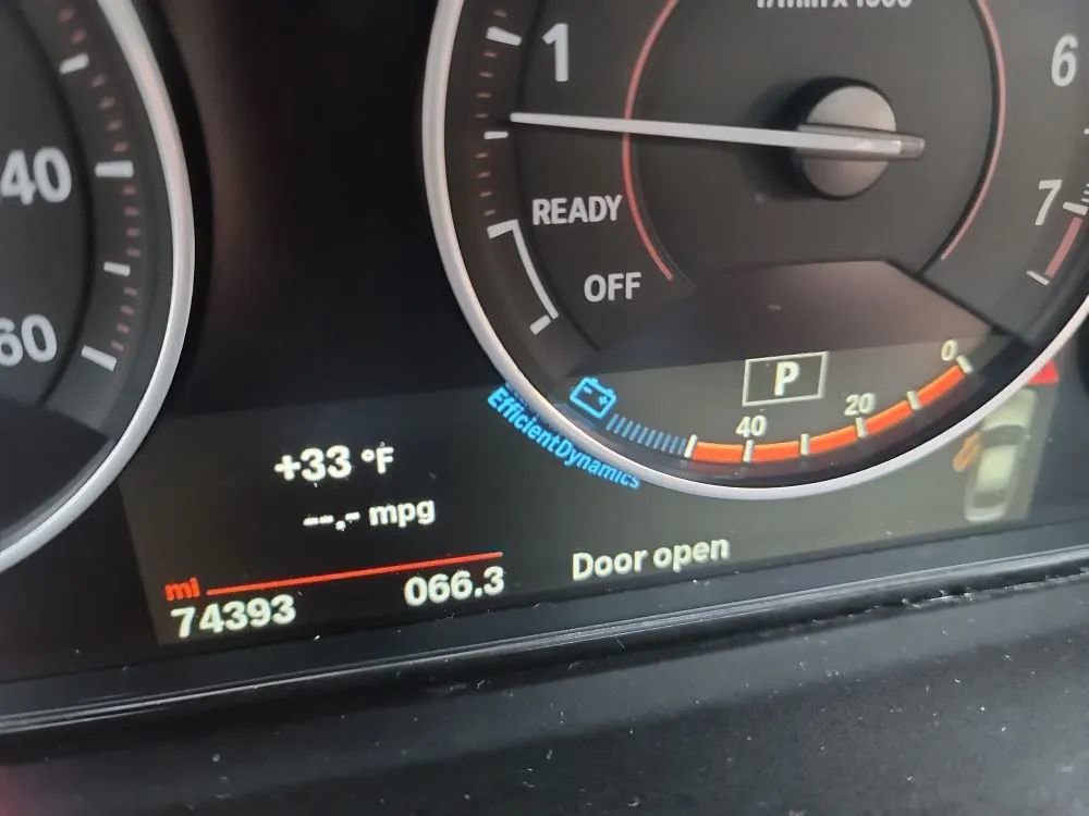 Used 2017 BMW 340i xDrive 340i xDrive Sedan 4D image 12