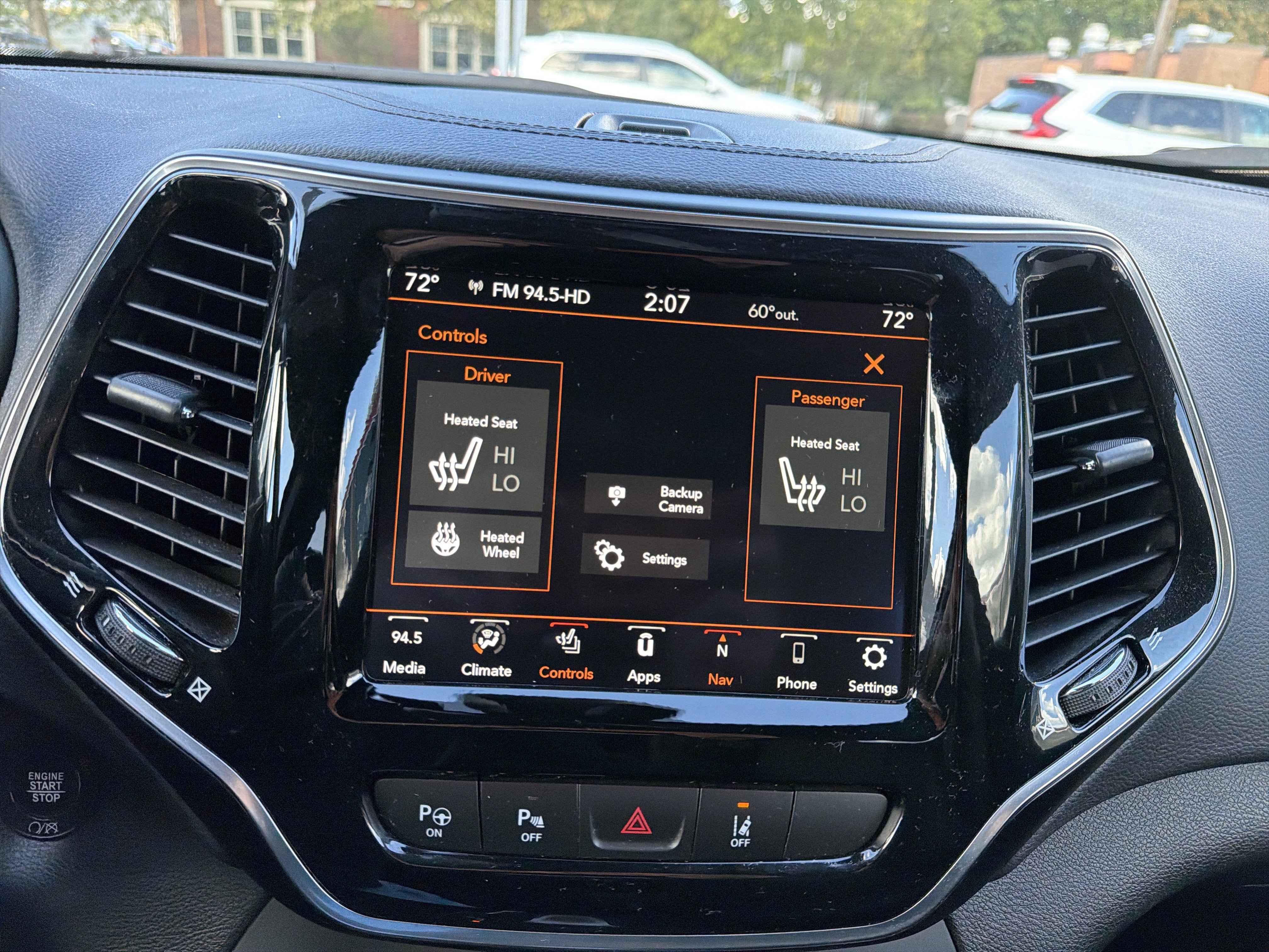Used 2021 Jeep Cherokee High Altitude AWD/4WD image 19