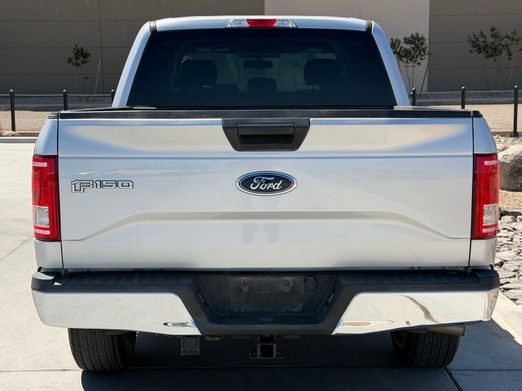 Used 2017 Ford F150 XLT AWD/4WD image 5