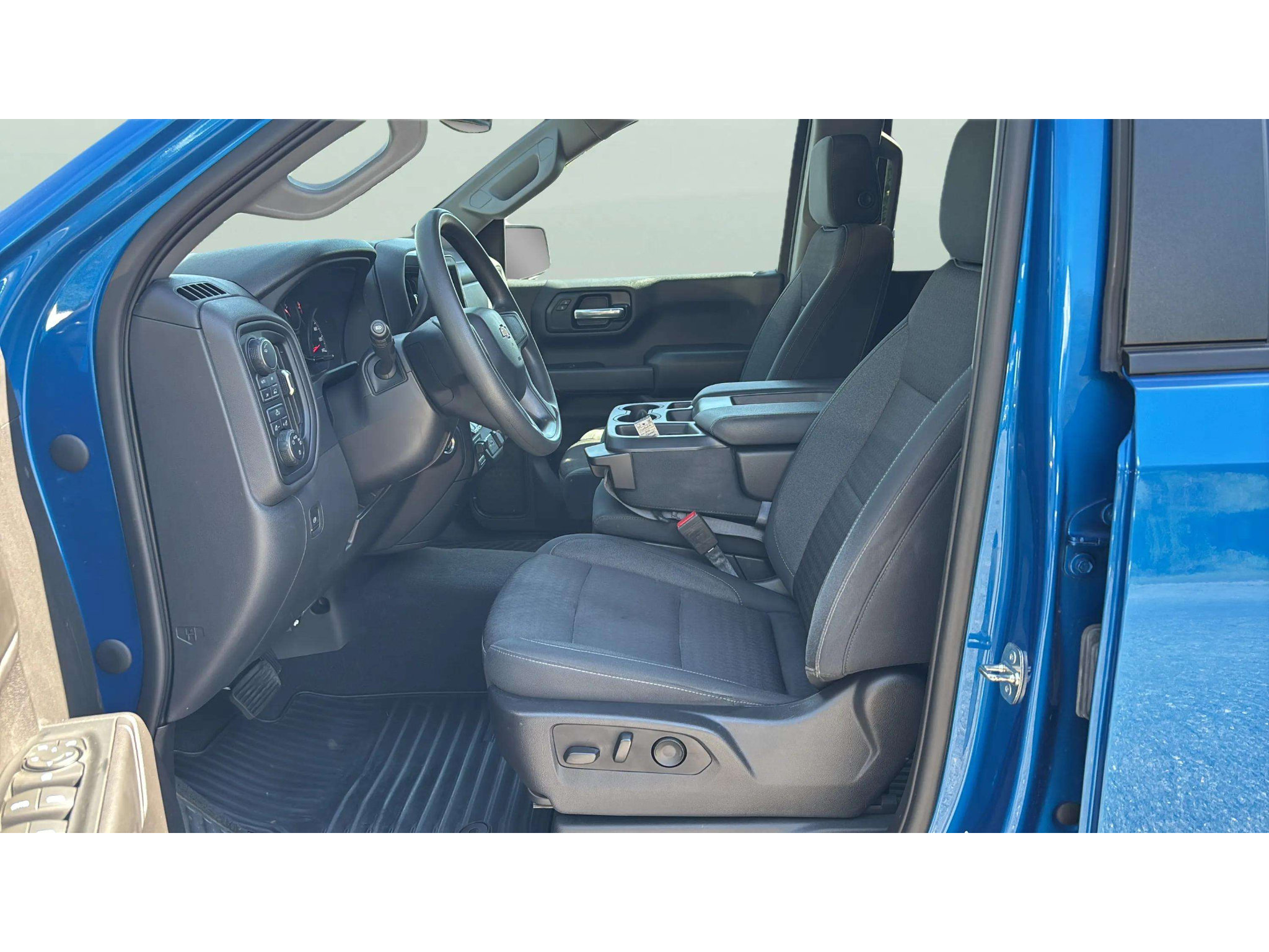 Used 2023 Chevrolet Silverado 1500 Custom AWD/4WD image 10