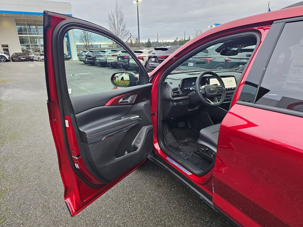 New 2026 Chevrolet Traverse Z71 w/ LPO, Floor Liner Package image 20