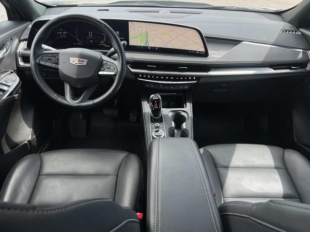 Certified 2025 Cadillac XT4 Premium Luxury AWD/4WD image 13