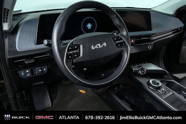 Used 2022 Kia EV6 Wind w/ Wind Technology Package image 4