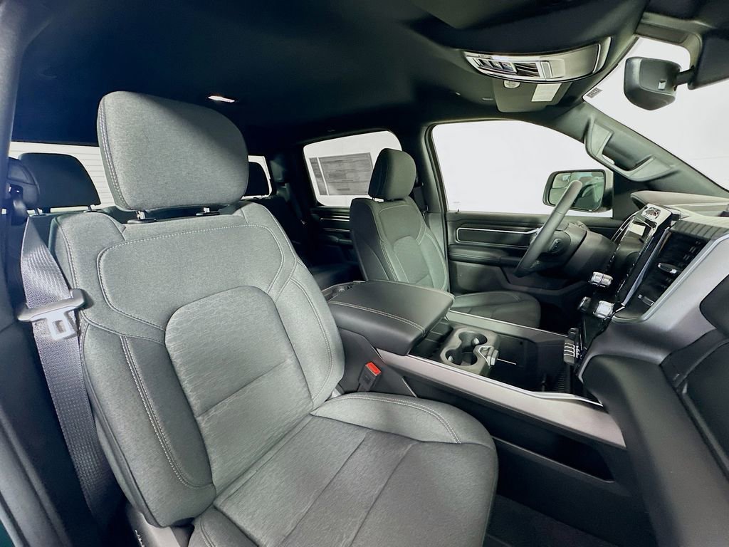 New 2026 RAM 1500 Big Horn AWD/4WD image 29