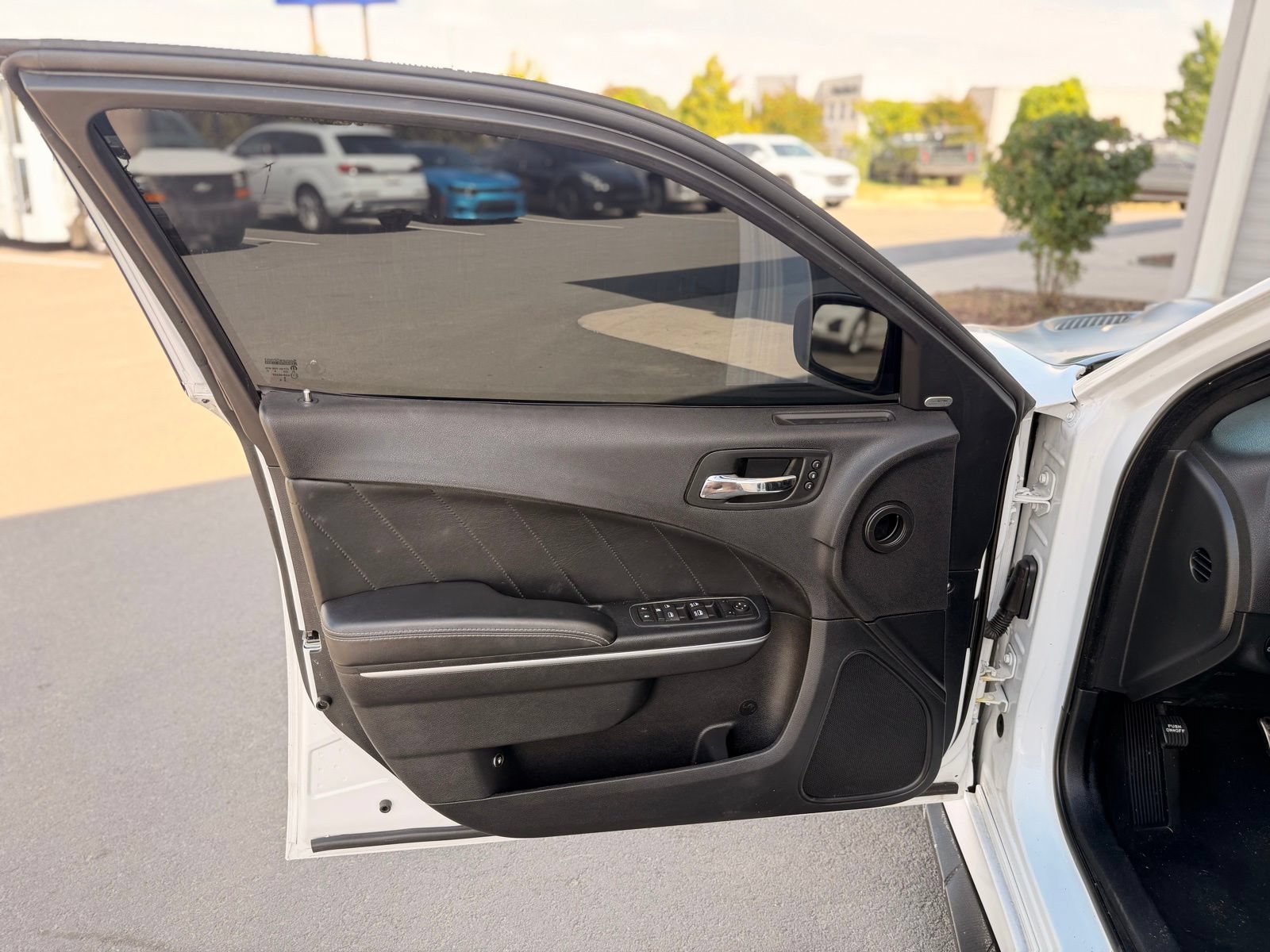 Used 2016 Dodge Charger SRT Hellcat RWD image 16