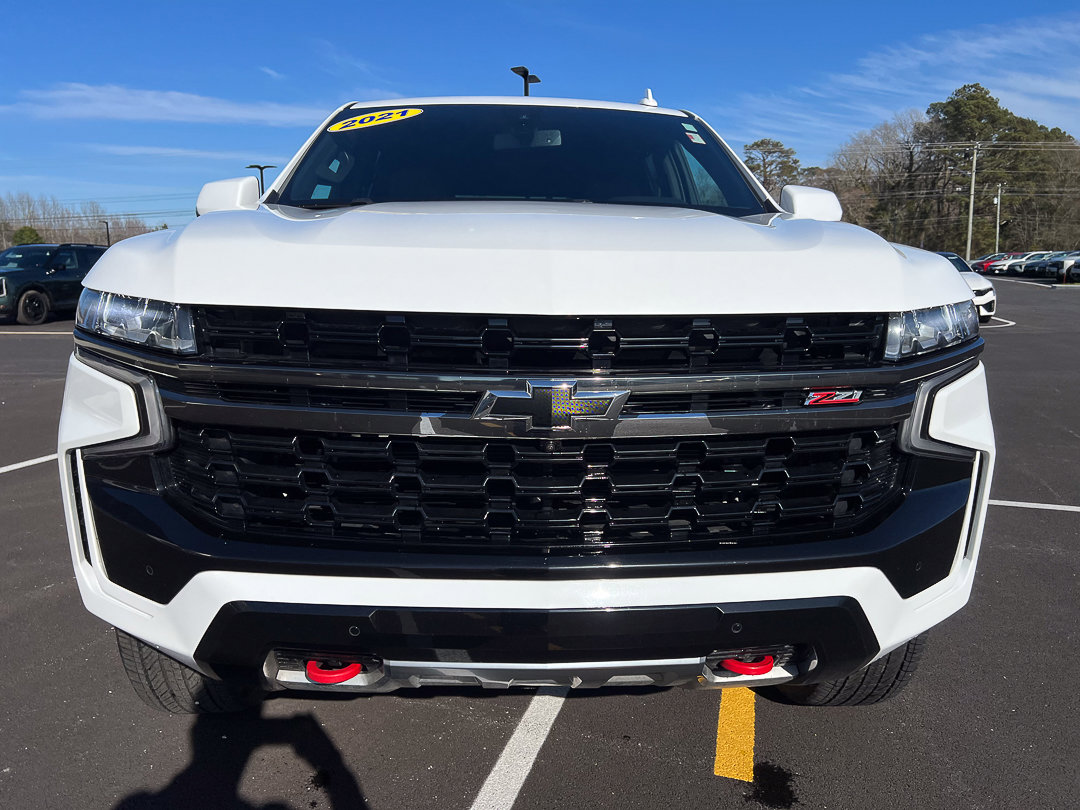 Used 2021 Chevrolet Tahoe Z71 w/ Z71 Off-Road Package AWD/4WD image 13