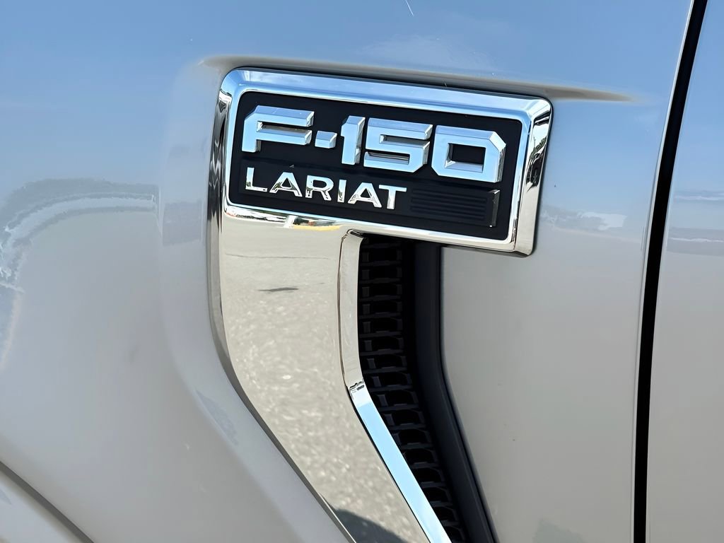Used 2022 Ford F150 Lariat w/ Equipment Group 502A High image 44