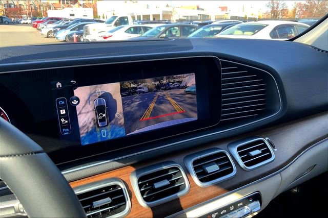 Used 2025 Mercedes-Benz GLE 350 4MATIC image 23