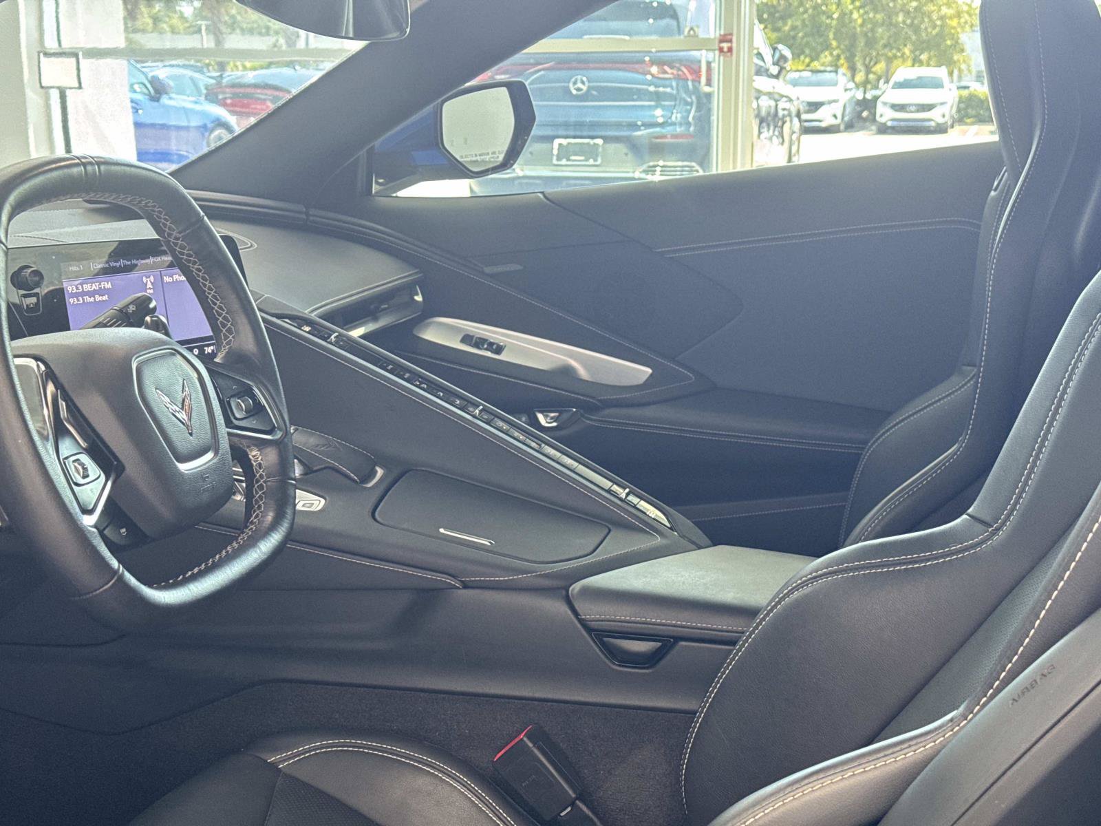 Used 2020 Chevrolet Corvette Stingray Coupe w/ 1LT RWD image 9